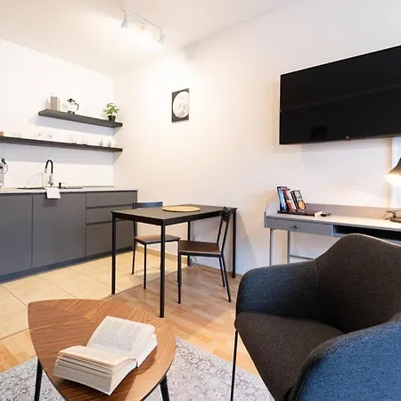 Astronaut - Centrum Apartment